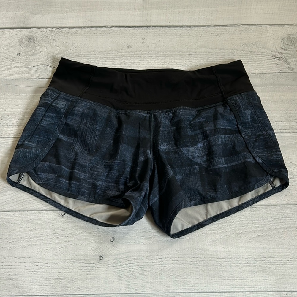 Lululemon Run Times‎ Short 4” sz 4